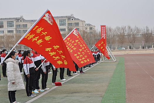 成都行政学院高三冲刺机构学费多少钱,汇总丨22所国际高考学校学费一览